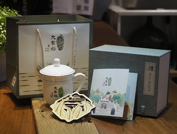 內(nèi)頁組圖1.jpg 內(nèi)頁組圖1.jpg